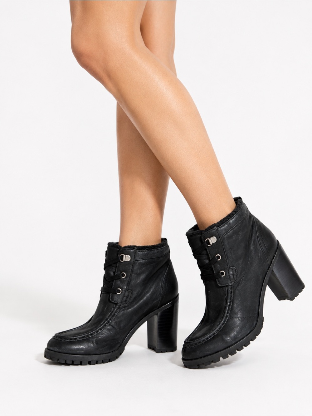 Sam Edelman Black Leather Faux Fur Trim Lug Sole Heeled Ankle Boots Size 8 NWOT